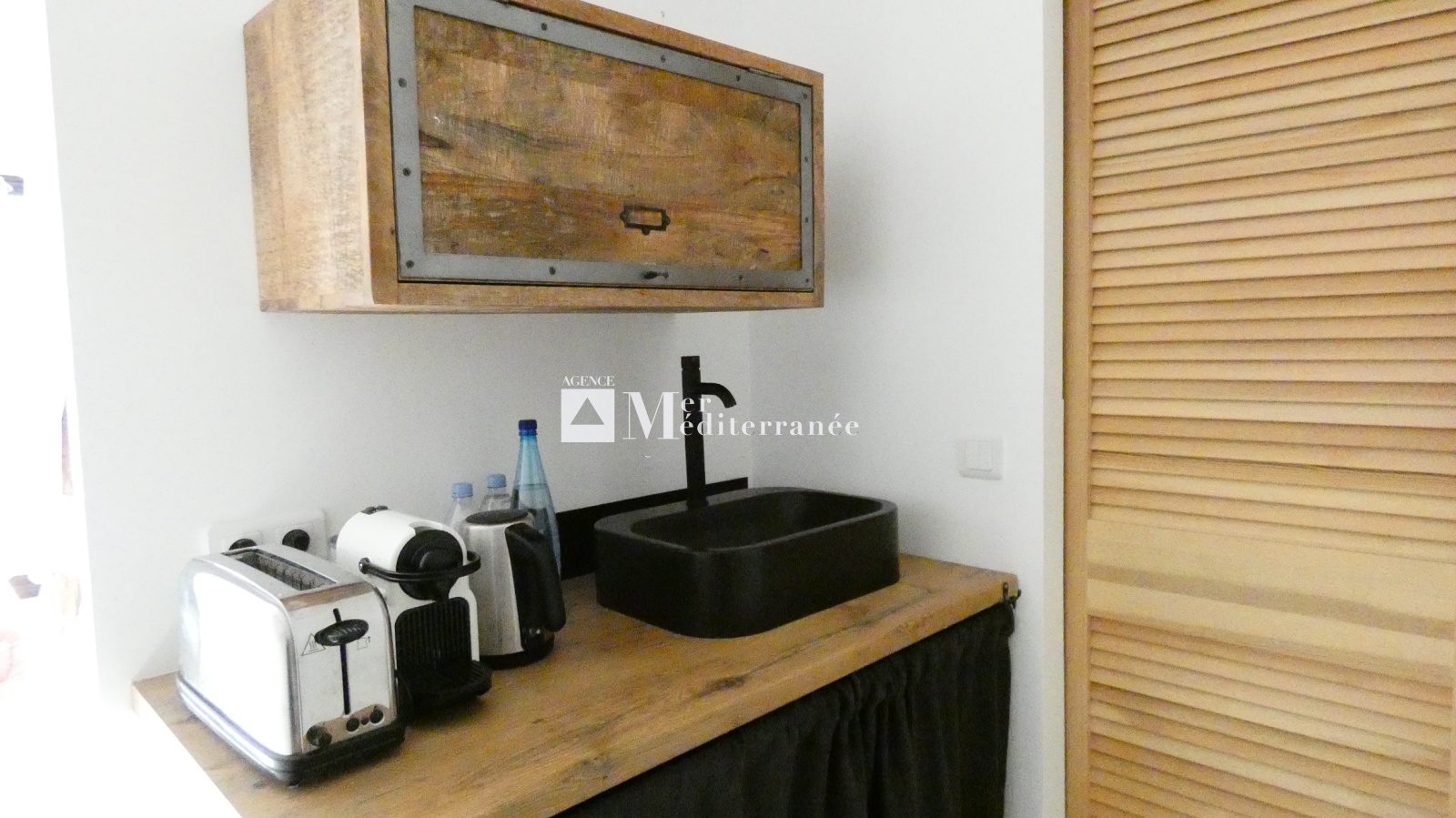 Image_, Studio, Port grimaud, ref :2428