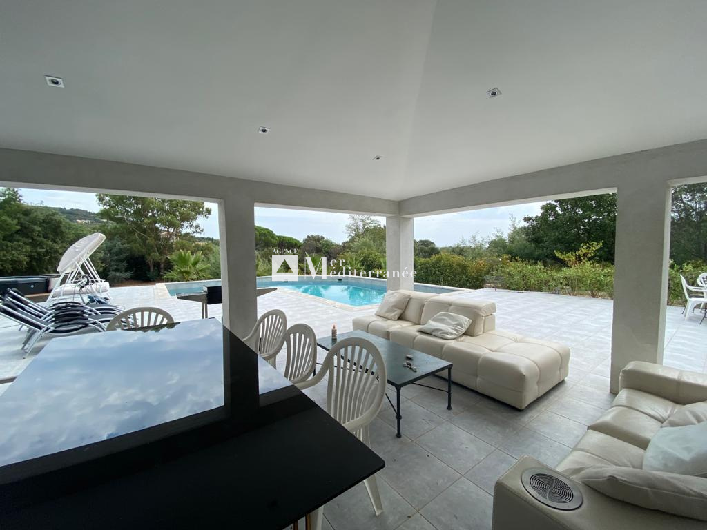 Vente VILLA A VENDRE BEAUVALLON GRIMAUD (83310) Agence Mer Méditerranée